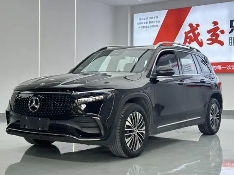 Mercedes-Benz EQB 2025