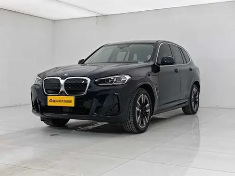 BMW iX3 2023