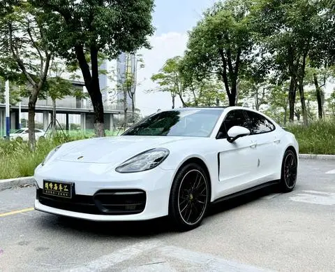 Porsche Panamera 2023 — фото 1