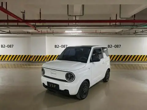 Geely 熊猫 2023