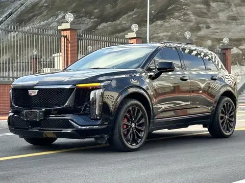 Cadillac XT5 2025