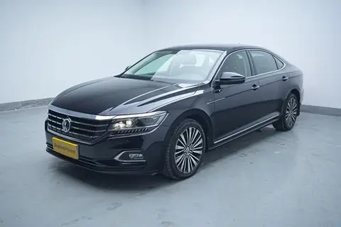 Volkswagen Passat 2019 — фото 1