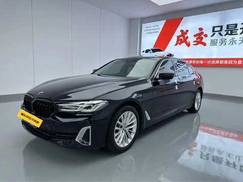 BMW 5 Series 2021 — фото 1
