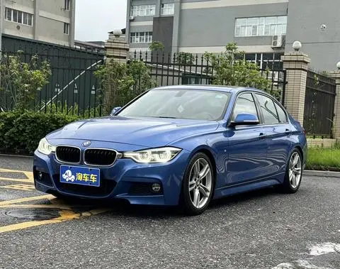 BMW 3 Series 2019 — фото 1