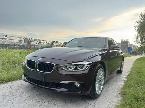 BMW 3 Series 2018 — фото 1
