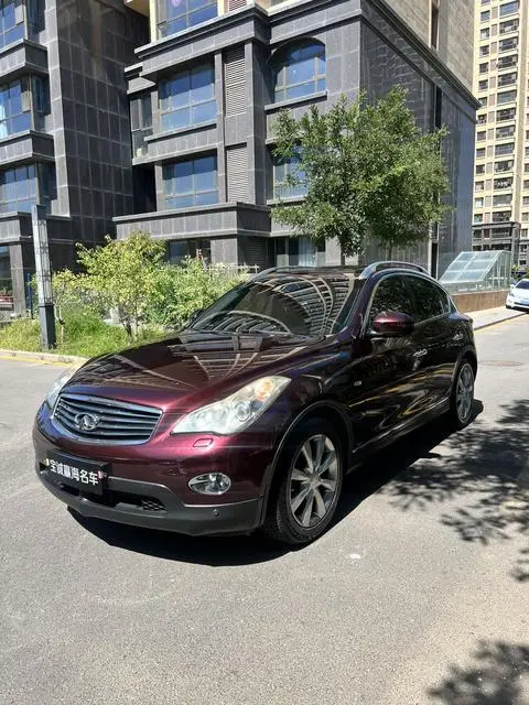 Infiniti EX 2011