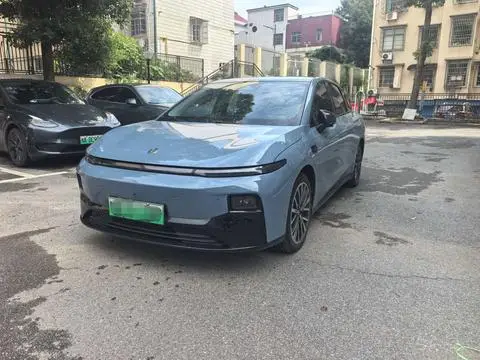 Leapmotor B01 2025