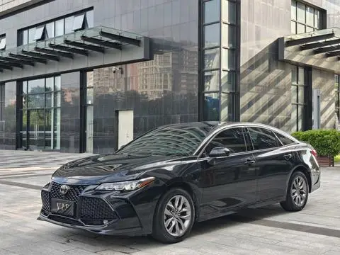 Toyota 亚洲龙 2019