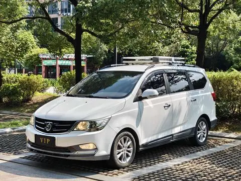 Baojun 730 2016