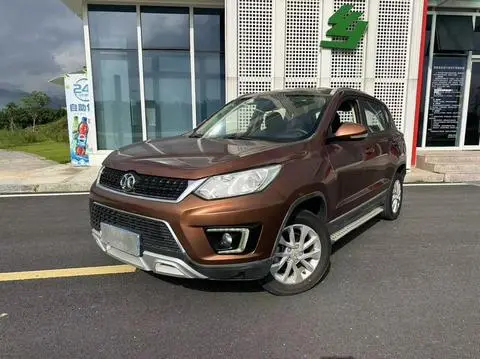 BAIC X35 2016