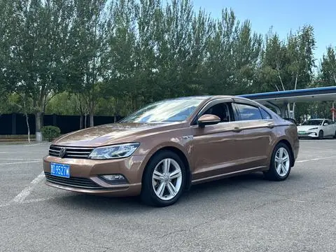 Volkswagen Lamando 2015