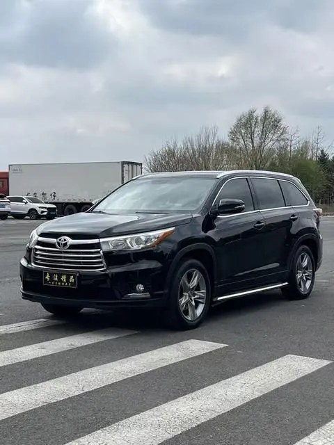 Toyota Highlander 2017