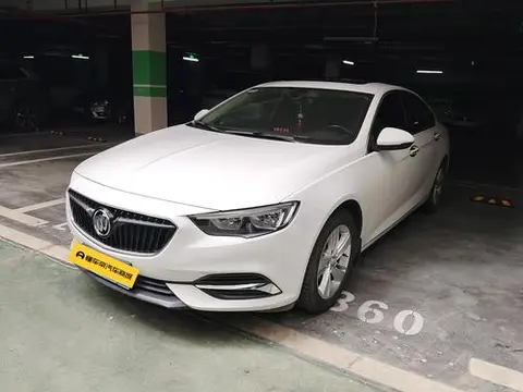 Buick Regal 2019 — фото 1