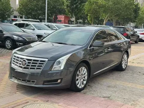 Cadillac XTS 2013