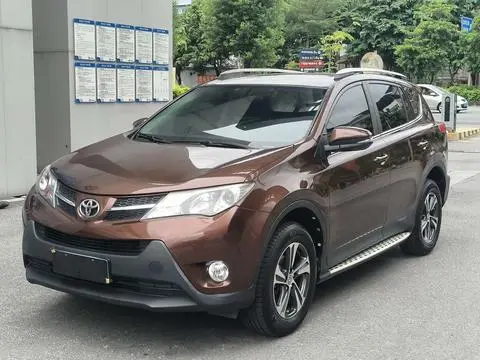 Toyota RAV4 2015