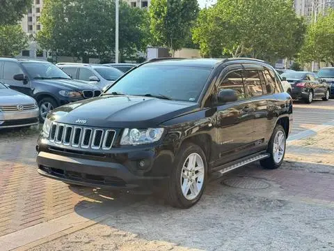 Jeep 指南者 2013