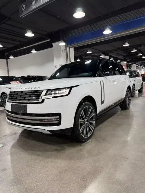 Land Rover 揽胜 2024