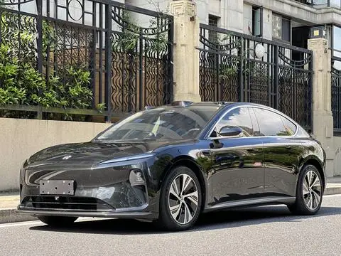 NIO ET5 2022