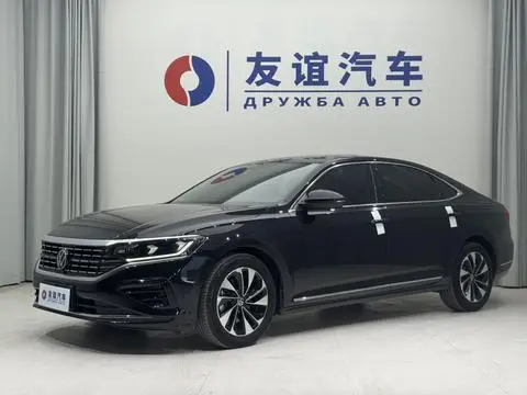 Volkswagen Passat 2023