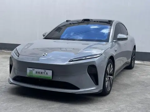 NIO ET5 2022