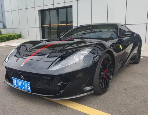 Ferrari 812 2020