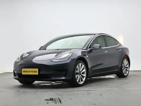 Tesla Model 3 2019