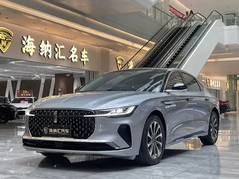 Lincoln Z 2022