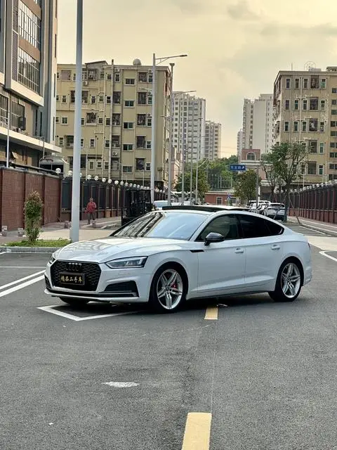 Audi A5 2019