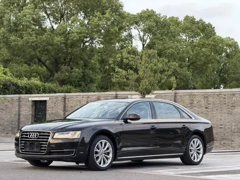 Audi A8 2016