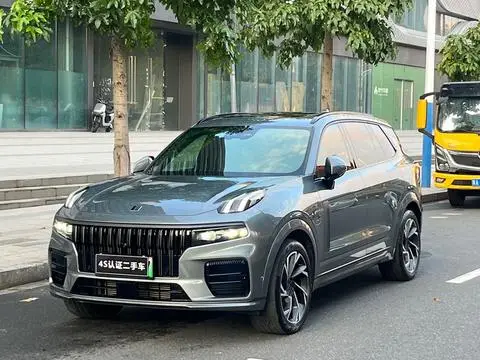 Lynk & Co 09 EM-P 2021