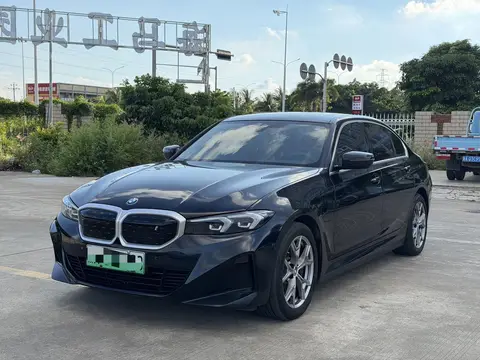 BMW i3 2023