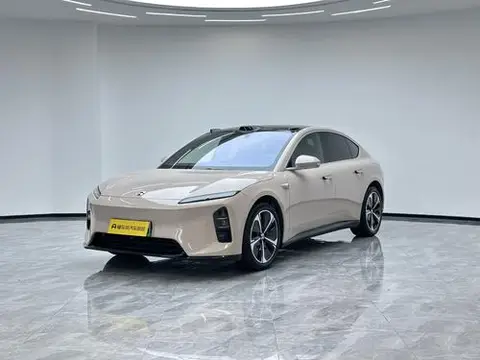 NIO ET5 2025