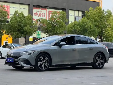 Mercedes-Benz EQE 2022