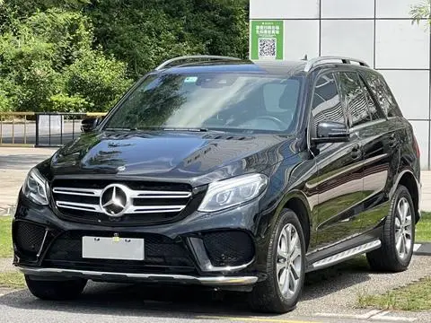 Mercedes-Benz GLE 2017 — фото 1