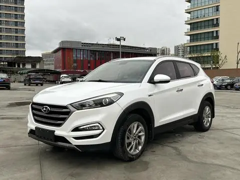 Hyundai 途胜 2015