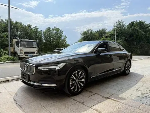 Volvo S90 2022