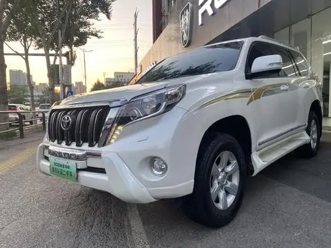 Toyota Prado 2014 — фото 1