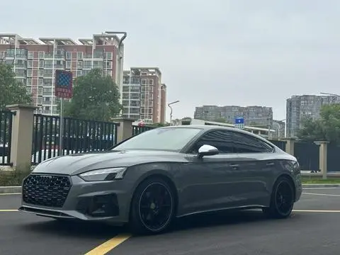 Audi A5 2022