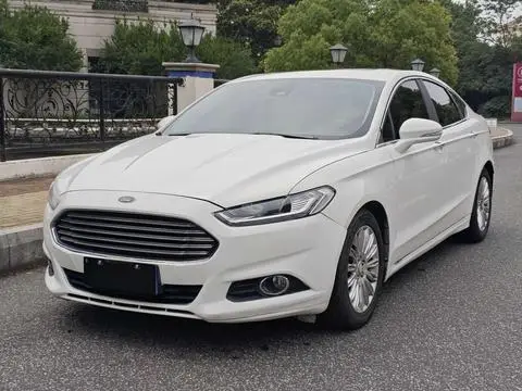 Ford 蒙迪欧 2013