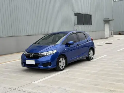 Honda Fit 2018 — фото 1