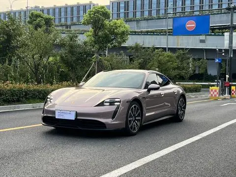 Porsche Taycan 2020