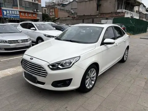 Ford Escort 2017