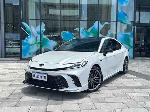 Toyota Camry 2024