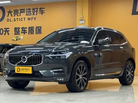 Volvo XC60 2019 — фото 1