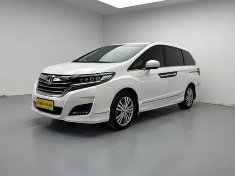 Honda 艾力绅 2016
