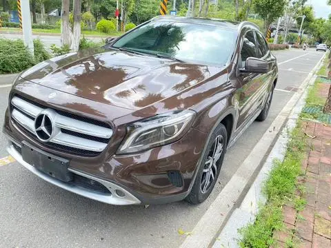 Mercedes-Benz GLA 2016