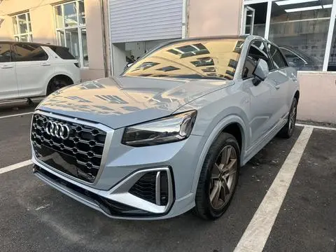 Audi Q2L 2022