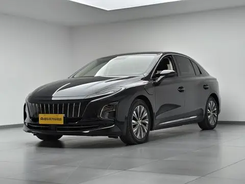 Hongqi E-QM5 2022