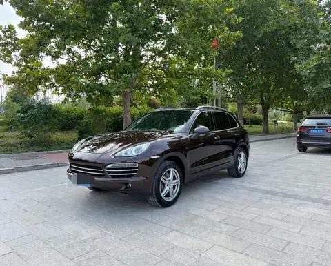 Porsche Cayenne 2014