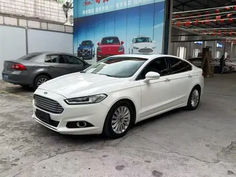 Ford 蒙迪欧 2013 — фото 1